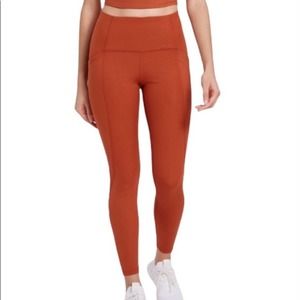 All In Motion Sculpted Linear Laser Cut High Rise 7/8 Leggings